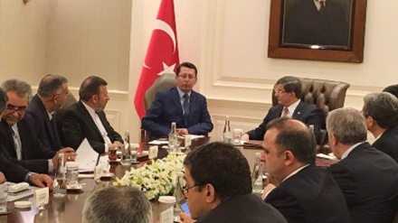 Iranischer Telekommunikationsminister trifft türkischen Ministerpräsidenten