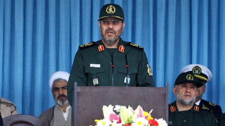 Irans Verteidigungsminister: Bekämpfung des Terrorismus bedarf weltweiter Entschlossenheit 