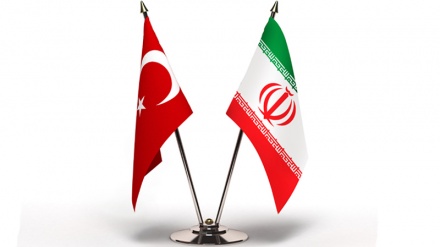 Iran und Türkei wollen Wirtschaftsbeziehungen ausbauen
