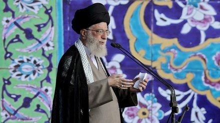 Ausführungen des Revolutionsführes beim Fitr-Gebet
