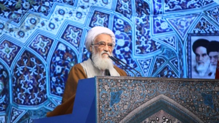 Freitagsimam von Teheran:  Verlängerung des  Iran-Sanktionsgesetzes durch US-Häuser ist ein Verstoß gegen das Atomabkommen