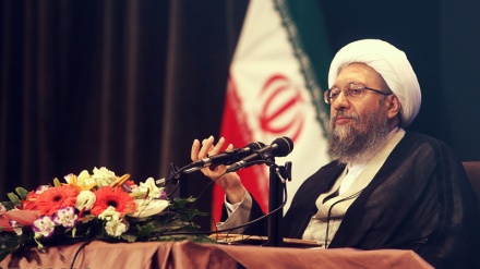 Iran: Ayatollah Sadegh Amoli Laridschani zum Vorsitzenden des Landesinteressenrats ernannt