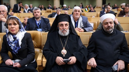 Ansprache Ajatollah Khameneis vor dem Kongress zur Unterstützung der Intifada Palästinas