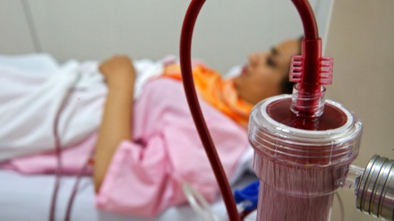 Iran liefert zum ersten Mal Dialysefilter an Deutschland