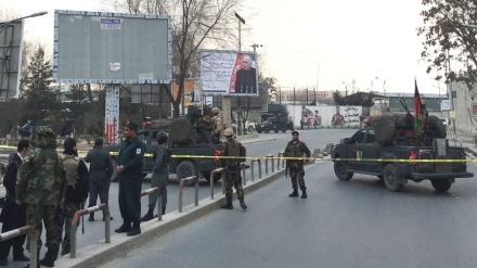 Bewaffnete greifen Militärkrankenhaus in Kabul an