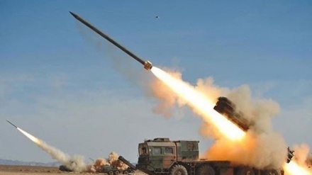 Jemenitische Kräfte feuern  ballistische Rakten auf saudischen Militärstützpunkt in Najran ab