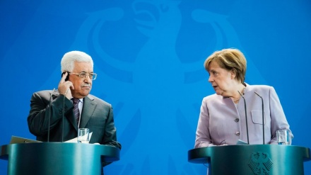 Bundeskanzlerin stärkt Palästinenserpräsident den Rücken