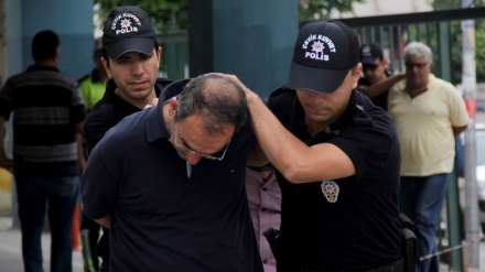 Türkei: Mehr als 47.000 mutmaßliche Gülen-Anhänger  in Haft