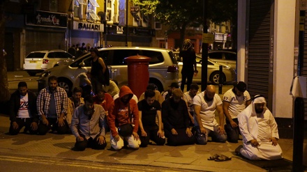Anschlag auf Muslime in London: Auto rast in Menschenmenge