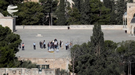 Israelis töten drei Palästinenser in Al-Aqsa-Moschee 