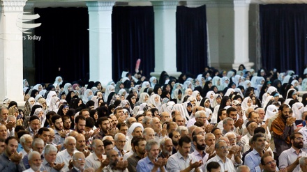 Gebet zum Opferfest in Teheran