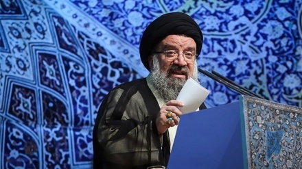 Teheraner Freitagsimam: Quds-Tag war gegen israelisches Regime, USA und reaktionäre Kompromissbereite in der Region gerichtet