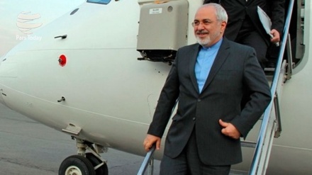 Außenminister Zarif in Südafrika eingetroffen