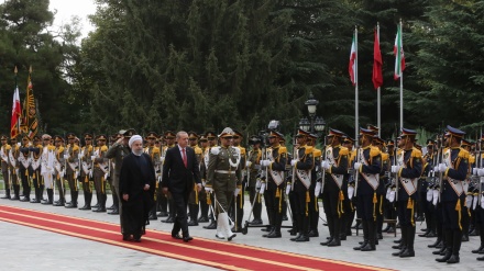 Türkischer Präsident in Teheran eingetroffen