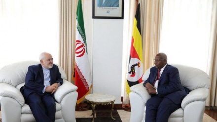 Außenminister Irans und Ugandas betonen bilaterale Zusammenarbeit
