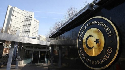 Türkei informiert Botschafter Iran und Russland in Ankara über 
