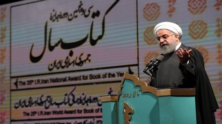 Rohani: Islamische Revolution war ein wichtiger Meilenstein in der Geschichte Irans