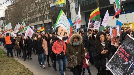 Deutsche demonstrieren gegen türkische Militäroperation in Nordsyrien