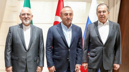  Außenminister  Irans, Russlands und der Türkei treffen sich in Astana