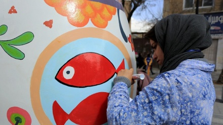 Iran: Festival für Bemalung von Rieseneiern