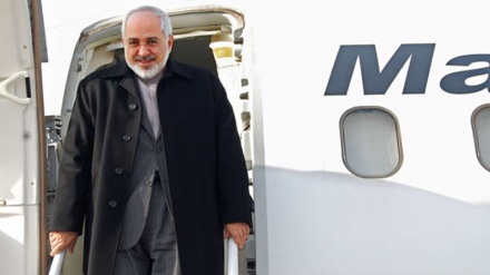 Außenminister Zarif reist nach Aserbaidschan und Kasachstan