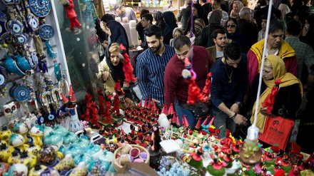 Iraner bereiten sich auf Neujahrfest  „Nowruz“ vor