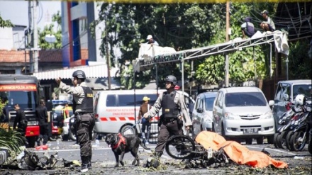 Bombenanschlag auf Polizeizentrale in Indonesien