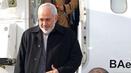 Irans Außenminister zu Gesprächen über Atomabkommen in Moskau