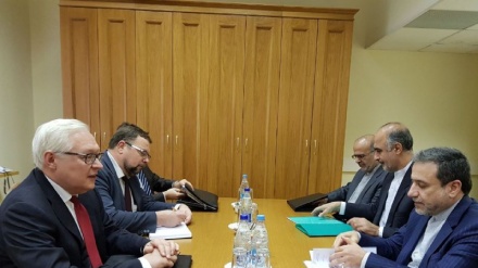 Irans Vizeaußenminister: Verbleib im Atomabkommen hängt von Maßnahmen anderer Seiten ab