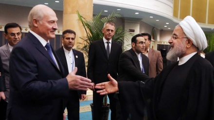 Präsidenten Irans und Weißrusslands bekräftigen Erweiterung der Zusammenarbeit