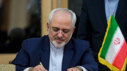 Zarif gratuliert zum Jahresbeginn 2019