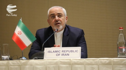 Zarif berichtet von Einstimmigkeit beim Verbot ausländischer Militärpräsenz im Kaspischen Meer 