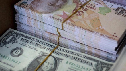 Ankara: Trump nimmt türkische Lira ins Visier