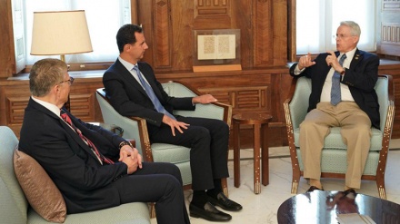 Assad: US-Politik besteht aus Drohungen, Sanktionen und Terrorismus-Unterstützung