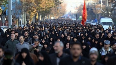 Teheran: Arbain-Marsch der Zurückgebliebenen
