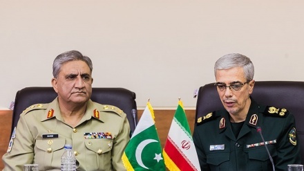 Generalstabschef der iranischen Streitkräfte verlangt von Pakistan Anstrengungen zur Festnahme von Geiselnehmern