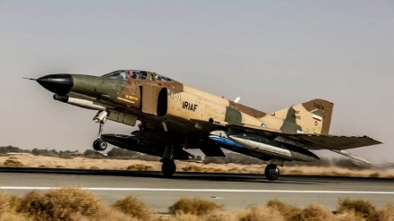Iran: Luftwaffenmanöver in Isfahan beginnt