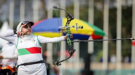 Iranische Frauen holen Gold beim Bogenschießen