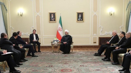 Rohani: Teheran-Baku-Beziehungen entwickeln sich weiter