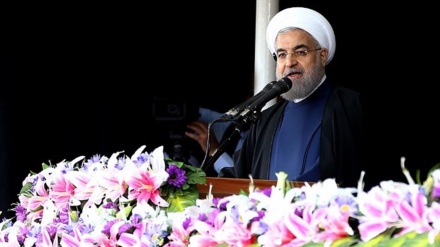 Rohani: Iran ist am Ausbau der Beziehungen zu Nachbarländern interessiert