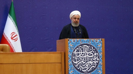 Irans Präsident warnt Feinde vor Wirtschaftskrieg gegen Iran