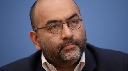 Bundestag-Abgeordneter: Anti-iranische Haltung des EU-Trios widerspricht der Entspannungspolitik
