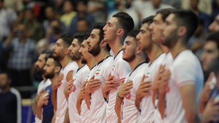 Siegeszug von iranischen Volleyballern in der Nations League fortgesetzt - Präsident Rohani gratuliert 