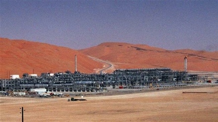 Jemenitische Drohnen greifen Saudi-Ölfeld an