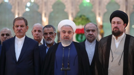 Rohani: Das iranische Volk steht fest gegen die Verschwörung von Fremden 