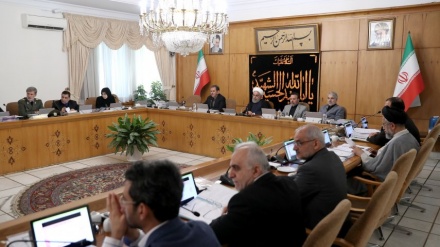 Rohani: Iran wird den dritten Schritt zur Reduzierung seiner Verpflichtungen nehmen