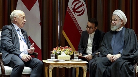 Rohani bei Treffen mit Präsidenten der Schweiz: USA sind zur Tötung von Kindern und Kranken entschlossen
