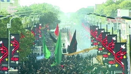 An Husains (F) Seite (1- Salam, Muharram!)