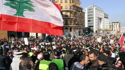 Libanon: Demonstrationen für bessere Lebensbedingungen.