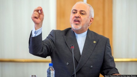 Zarif: Iraner werden sich US-Tyrannei niemals ergeben